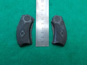Picture of F 4 Revolver grips