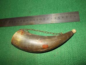 Picture of PH47 POWDER HORN 